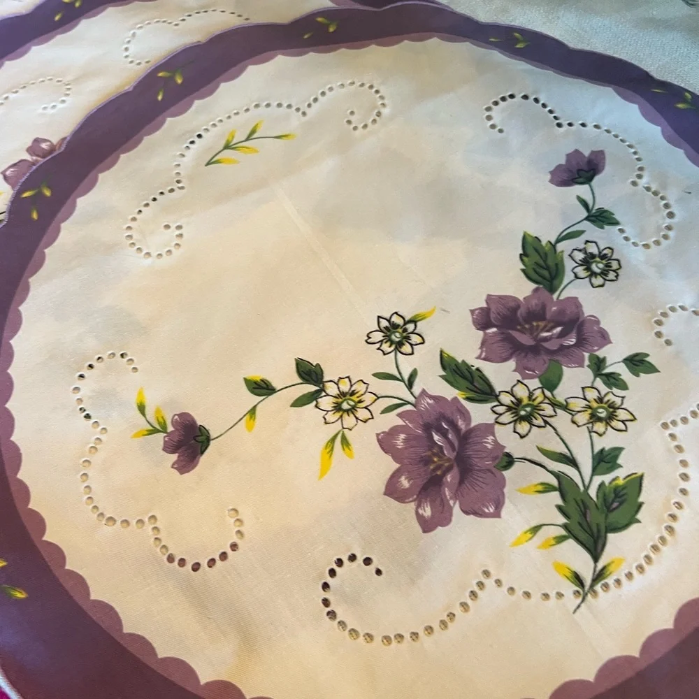 Floral Placemats (x8) 18